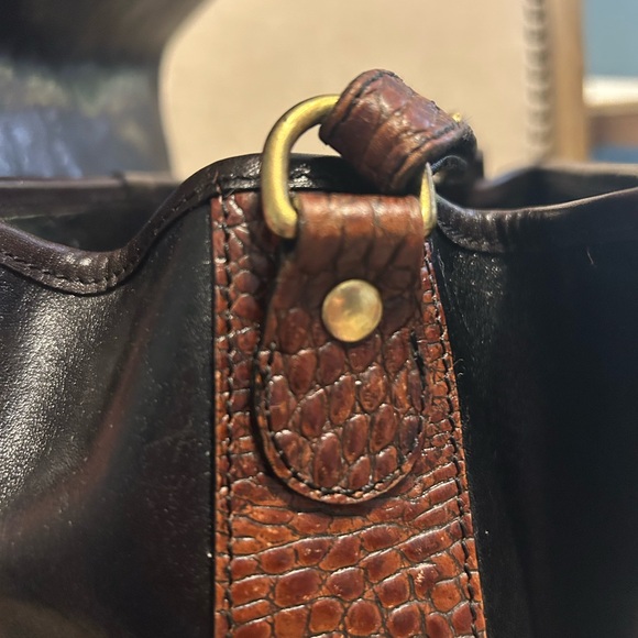 Vintage Brahmin Crocodile Embossed Crossbody Bag - Picture 6 of 15